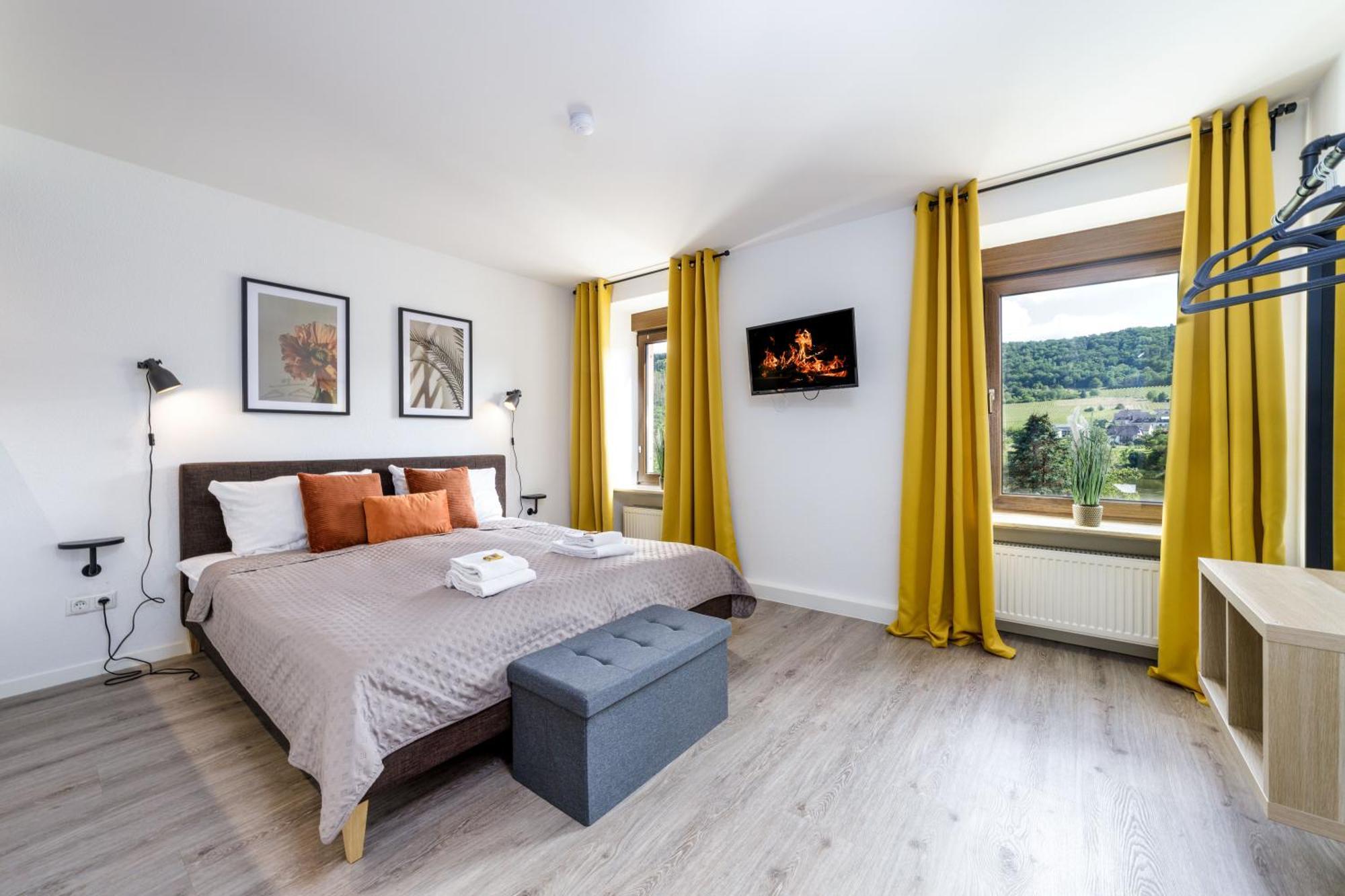 Moselstern Appartements Kinheim Buitenkant foto